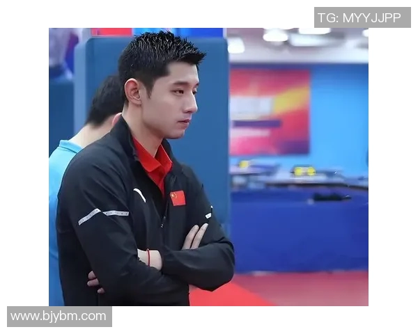 中国足球明星绯闻背后的真相与传闻揭秘引发的热议与关注